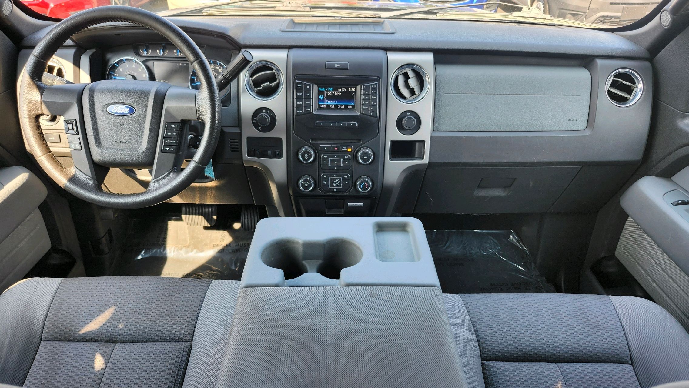 2015 Chrysler 200 S photo 56