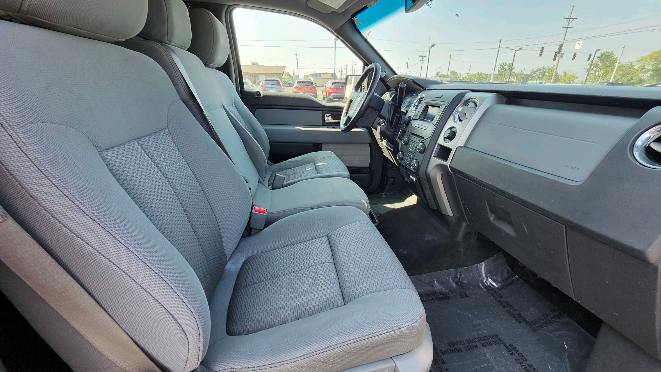 2013 Ford F-150 photo 21