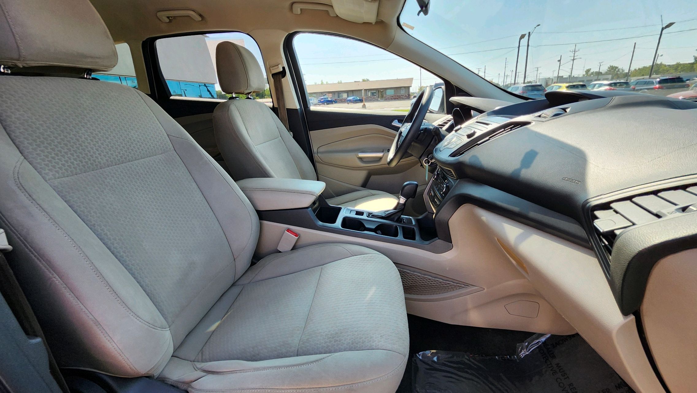 2017 Ford Escape SE photo 17