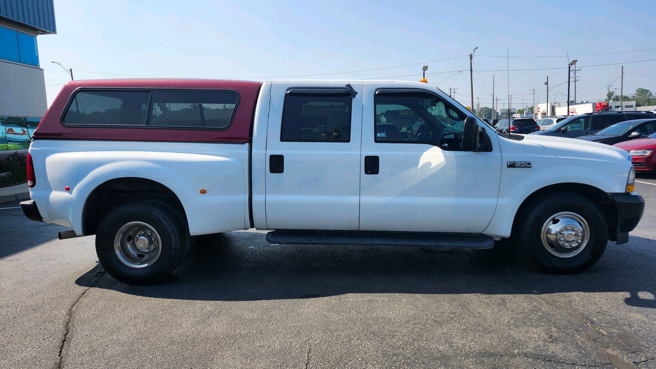 2002 Ford F-350 photo 2