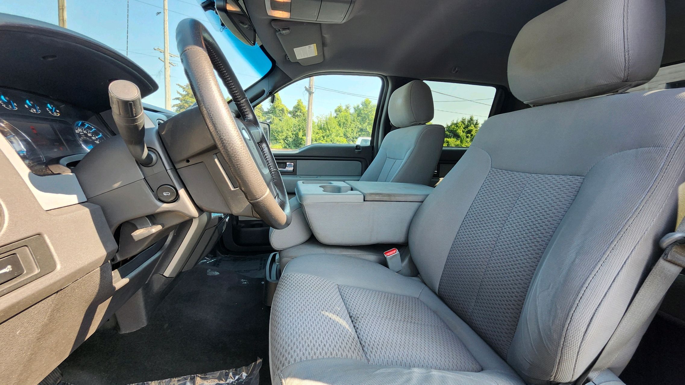 2015 Chrysler 200 S photo 51