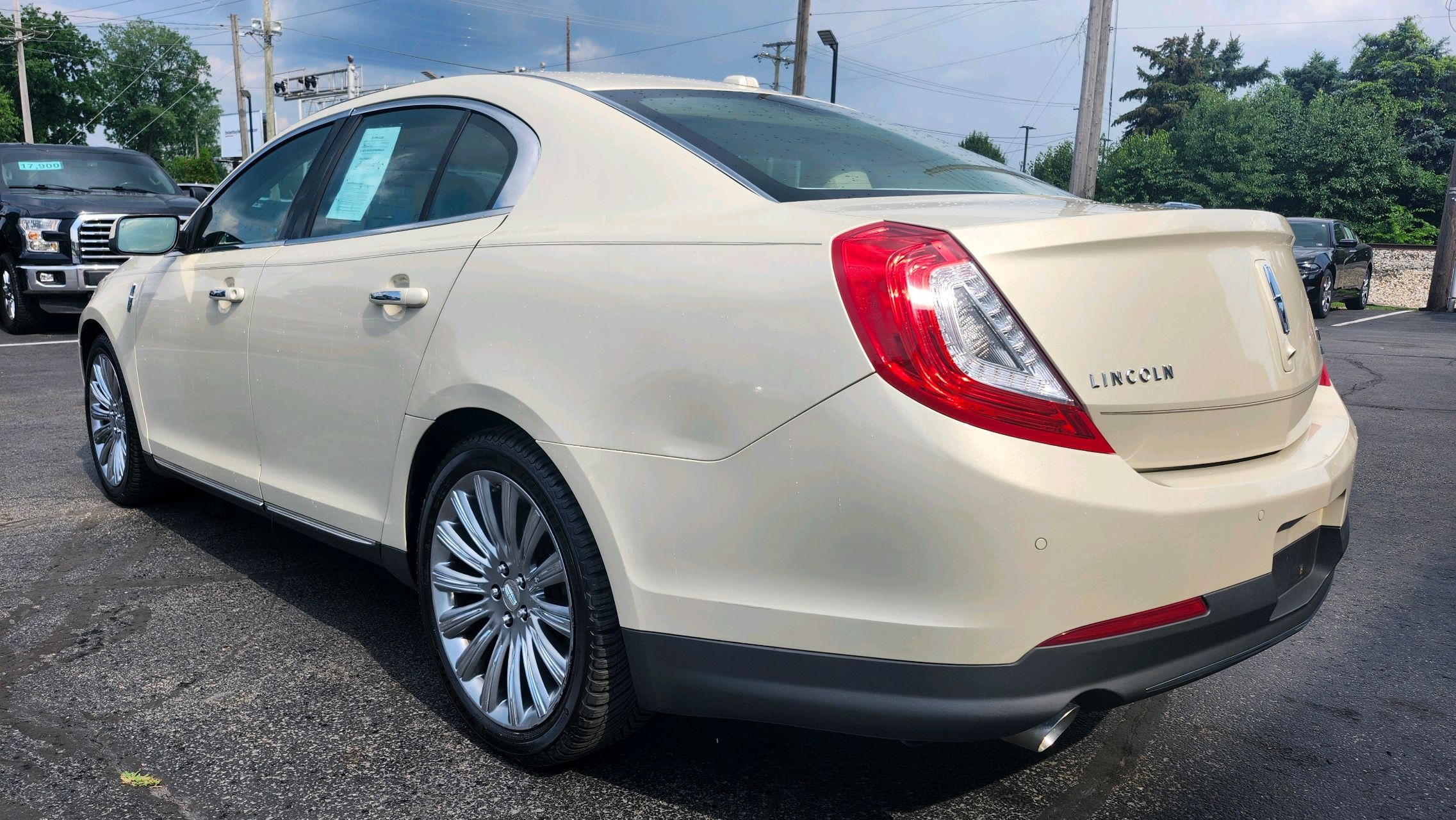 Lincoln MKS