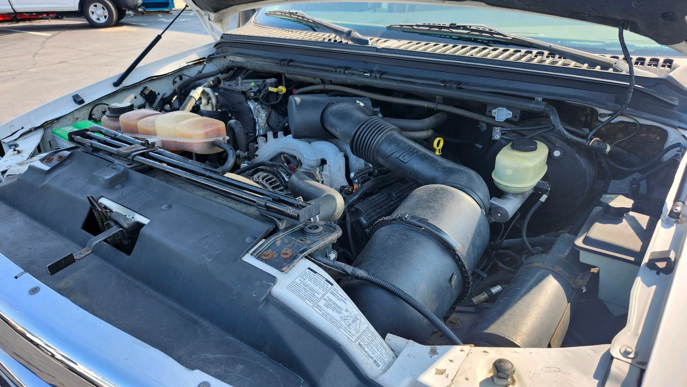 2002 Ford F-350 photo 28