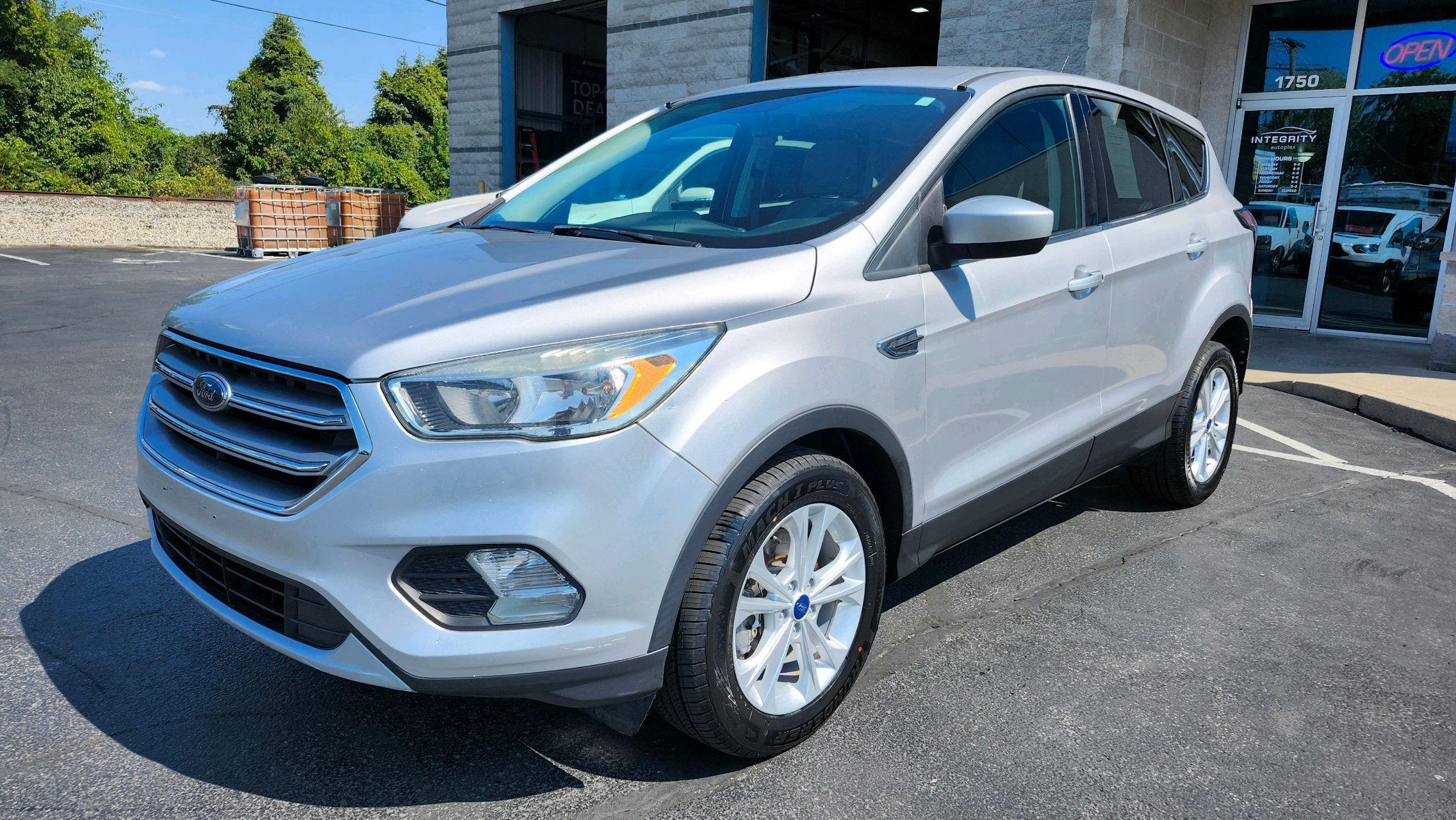 2017 Ford Escape SE photo 3