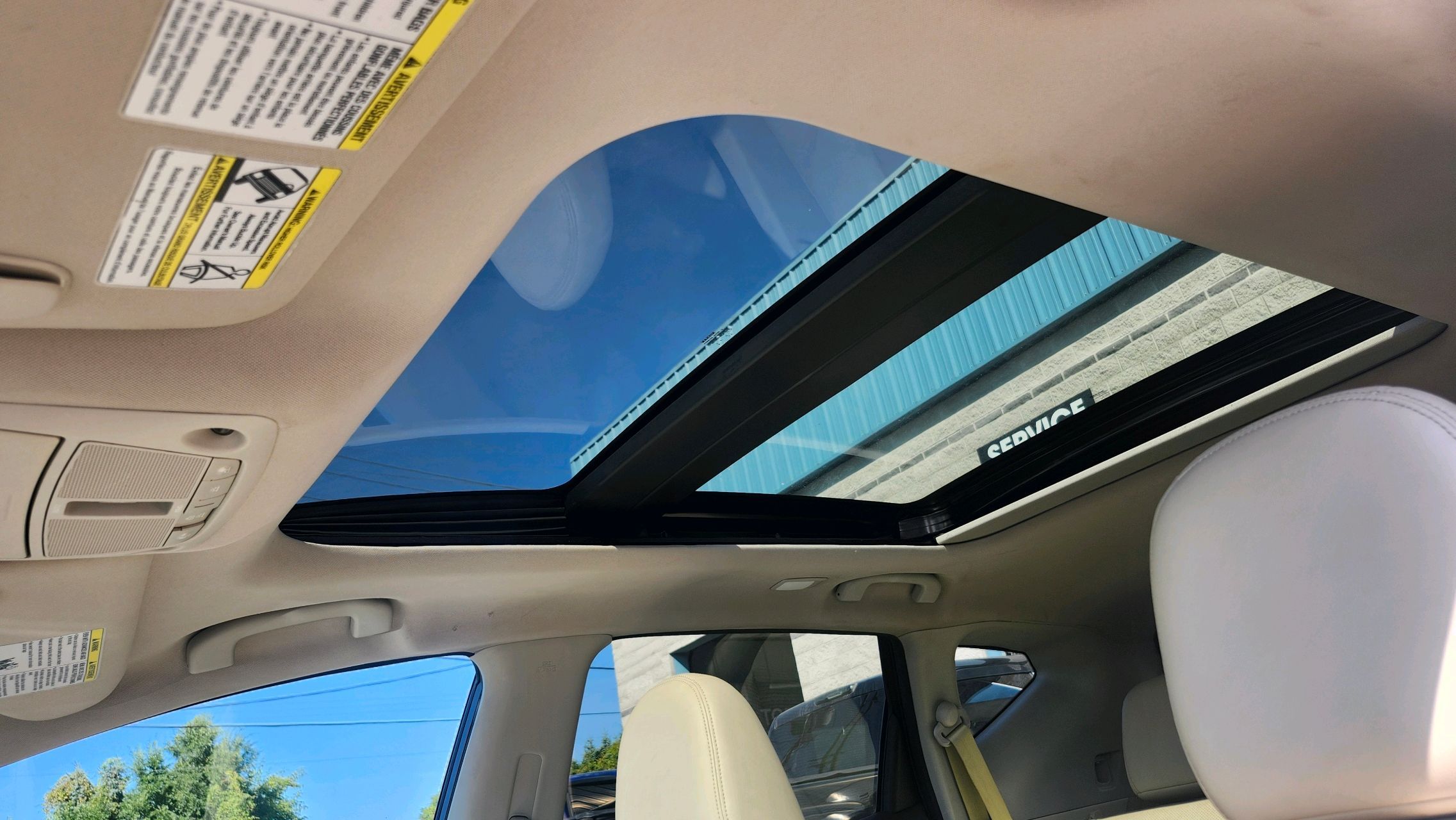 2015 Nissan Murano SL photo 20