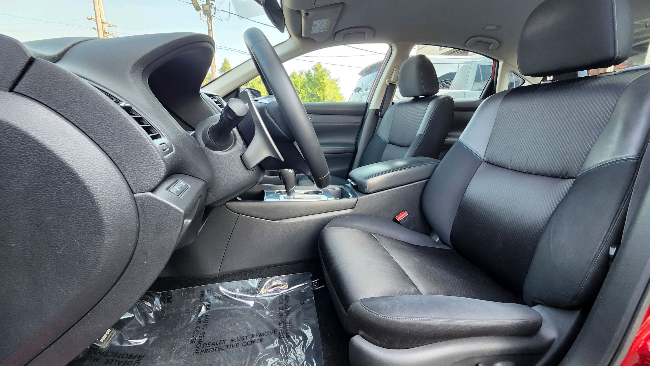 2018 Nissan Altima 2.5 SR photo 10