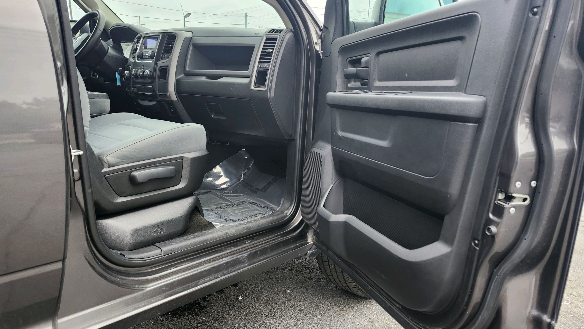 2017 Ram ProMaster City Tradesman Cargo Van photo 43
