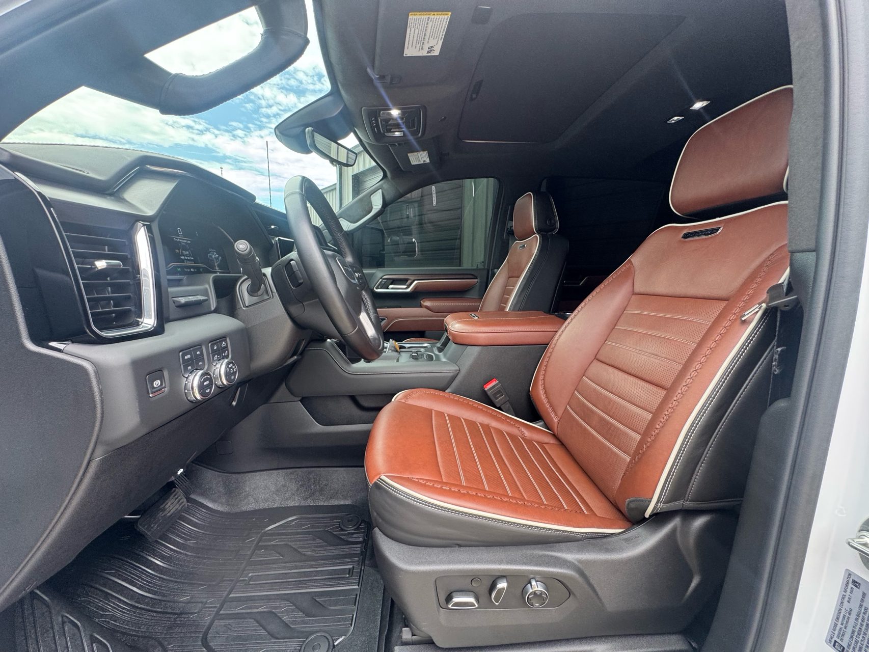 2025 GMC Sierra 2500HD Denali Ultimate - Photo 20