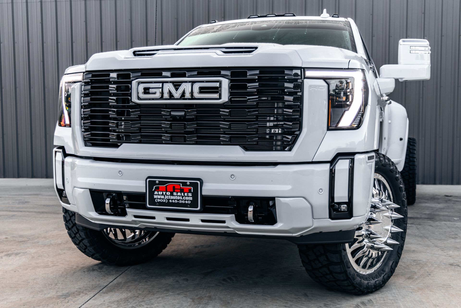 2026 GMC Sierra 4WD Crew Cab LB DRW Denali Ultimate's photo
