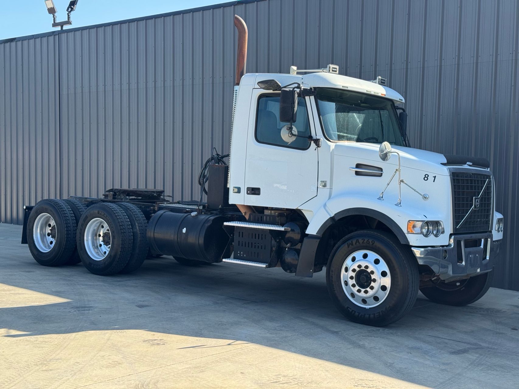 2008 Volvo VHD