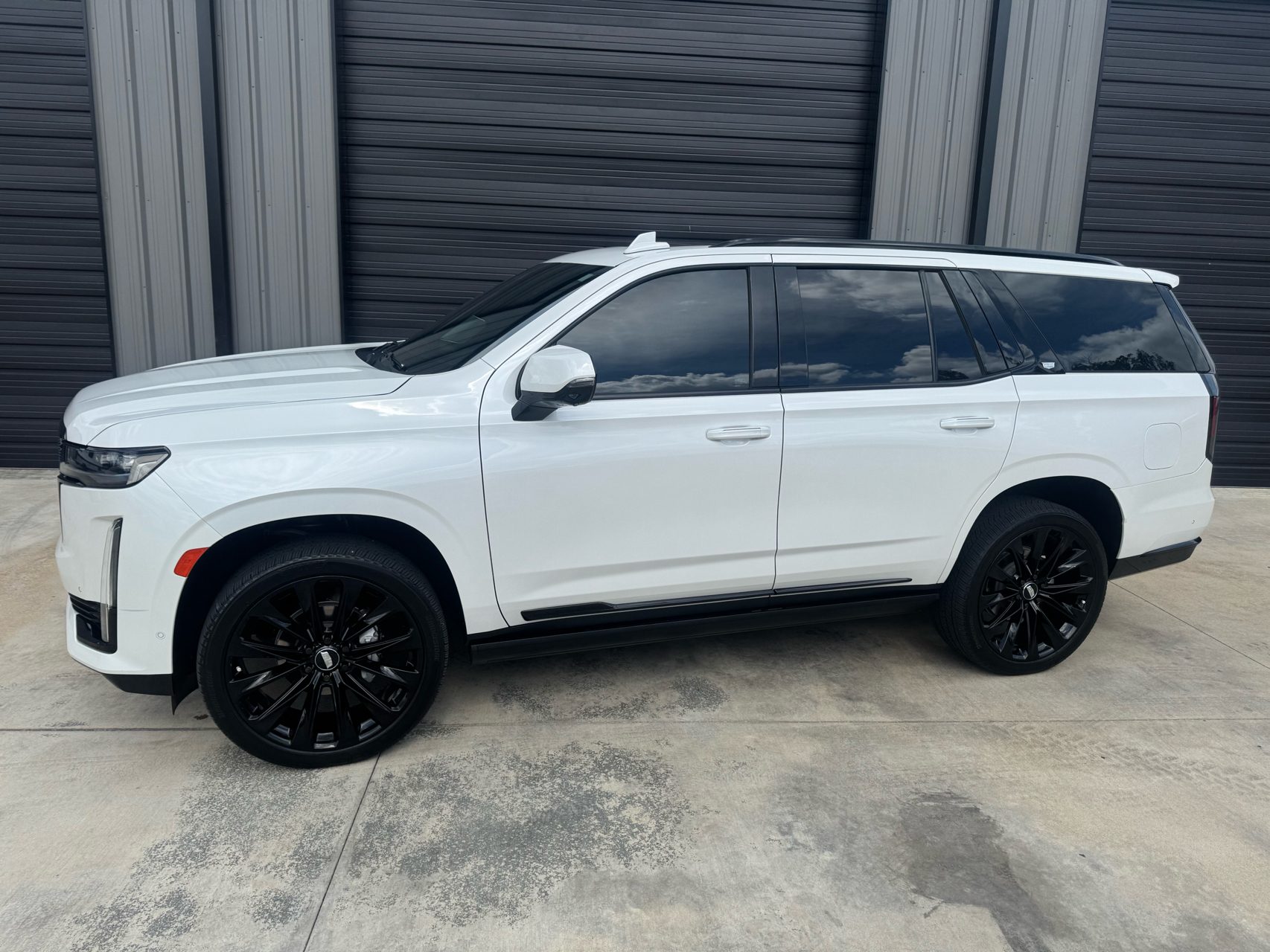 2023 Cadillac Escalade 4WD Sport Platinum's photo