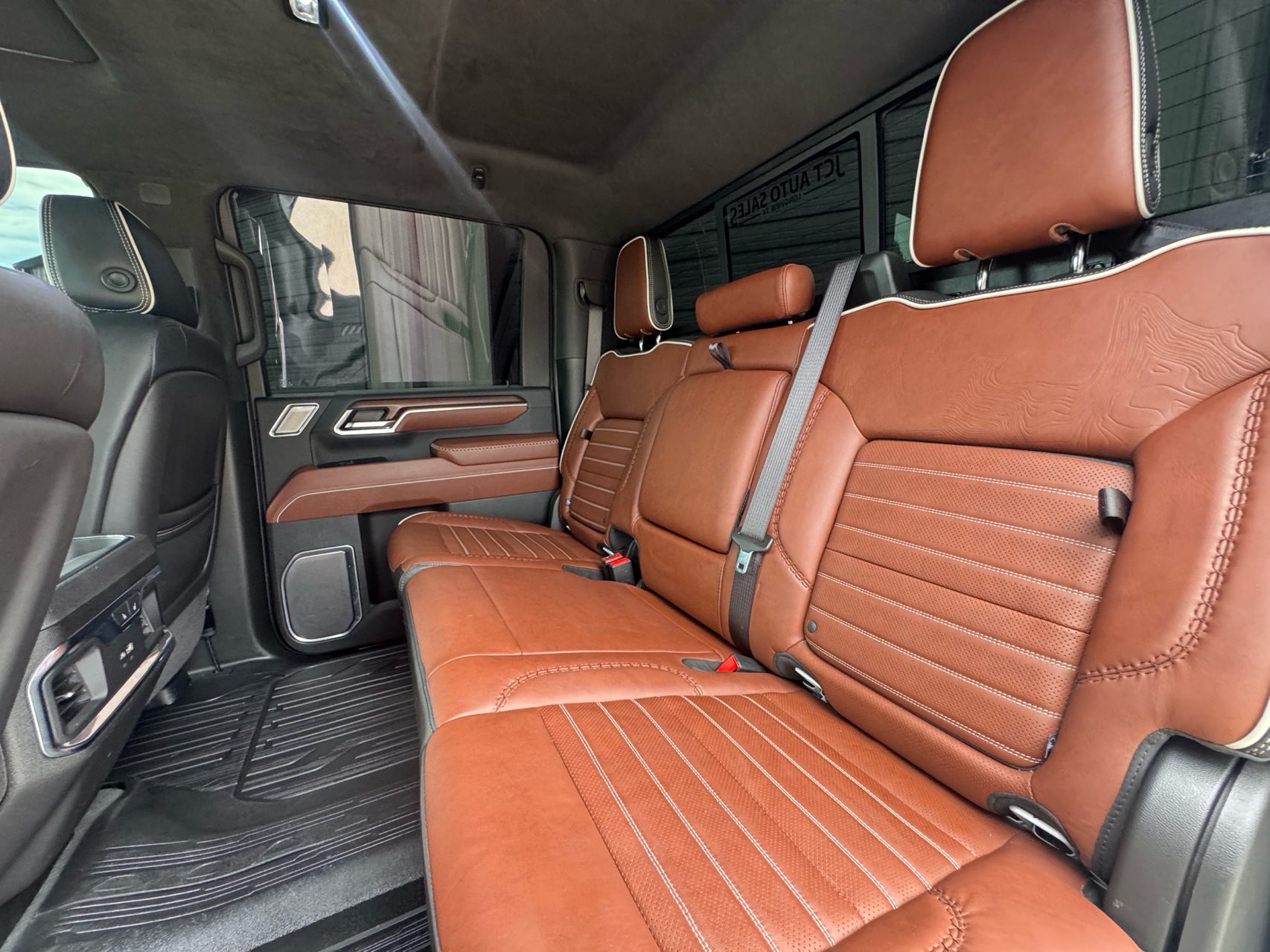2025 GMC Sierra 2500HD Denali Ultimate - Photo 11