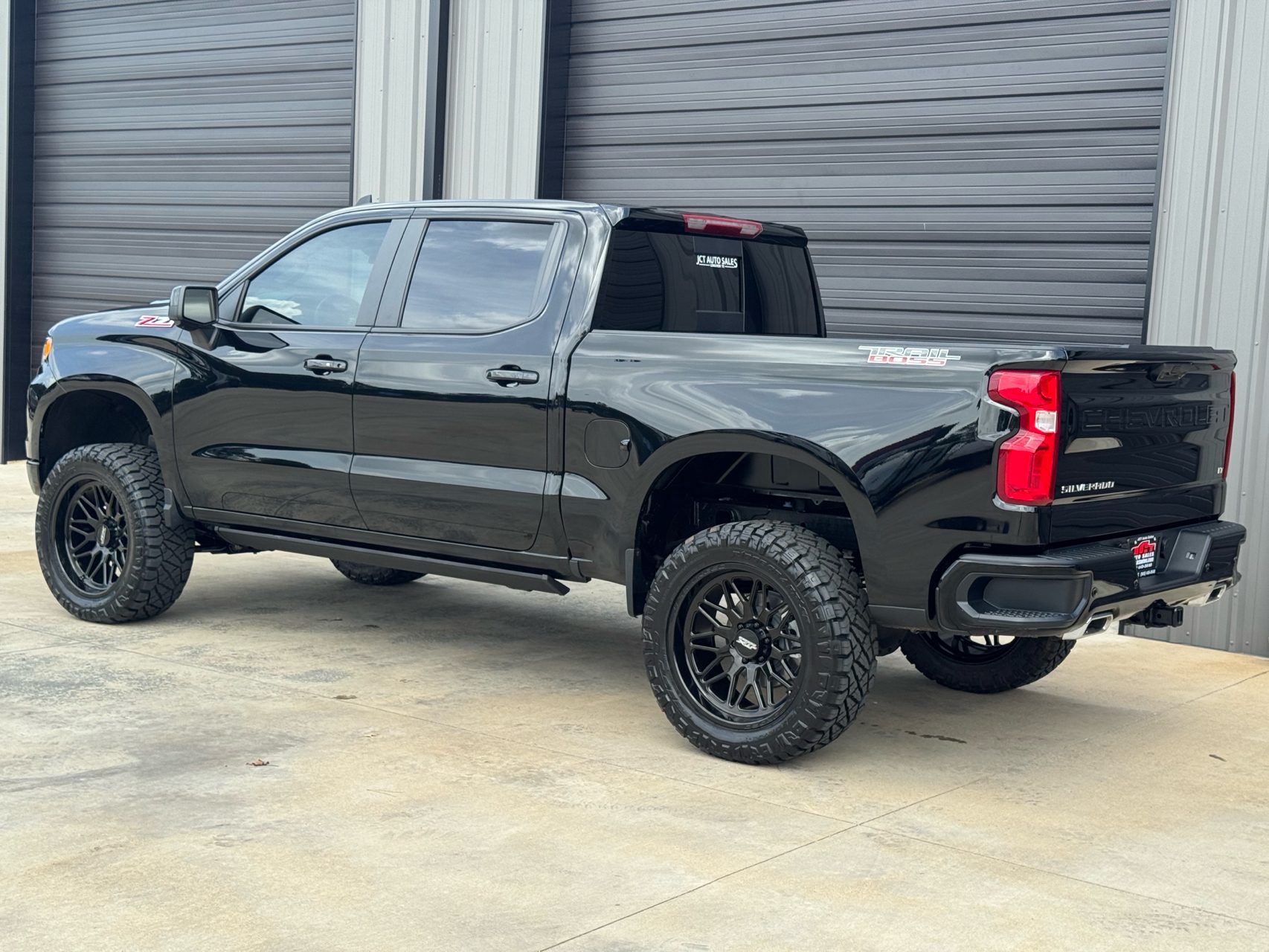 2026 Chevrolet Silverado 1500 LT Trail Boss - Photo 6