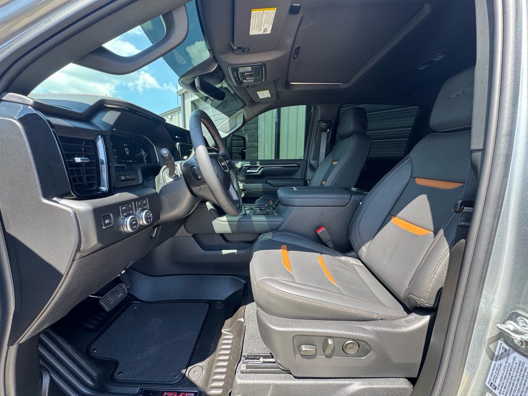 2026 GMC Sierra 2500HD AT4 - Photo 11