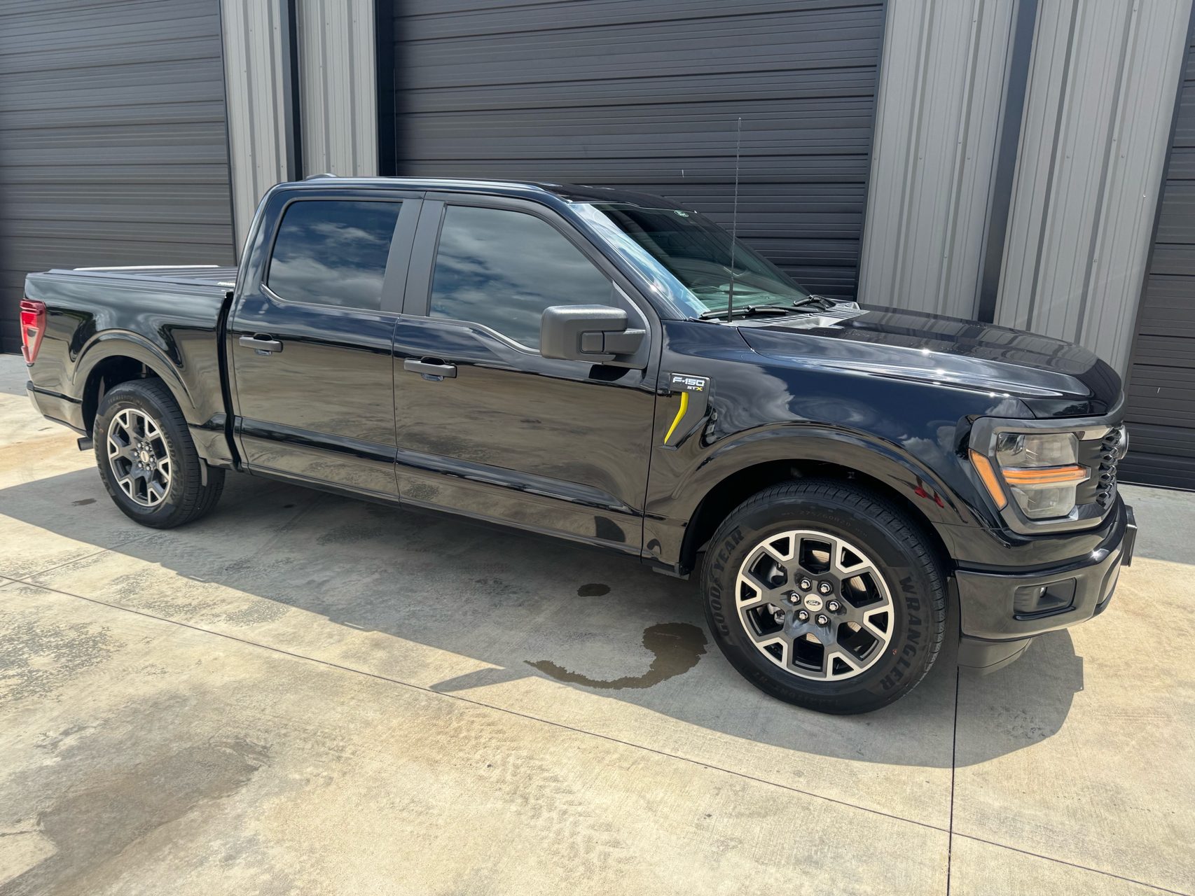 2024 Ford F-150 STX SuperCrew 5-1/2 Box's photo