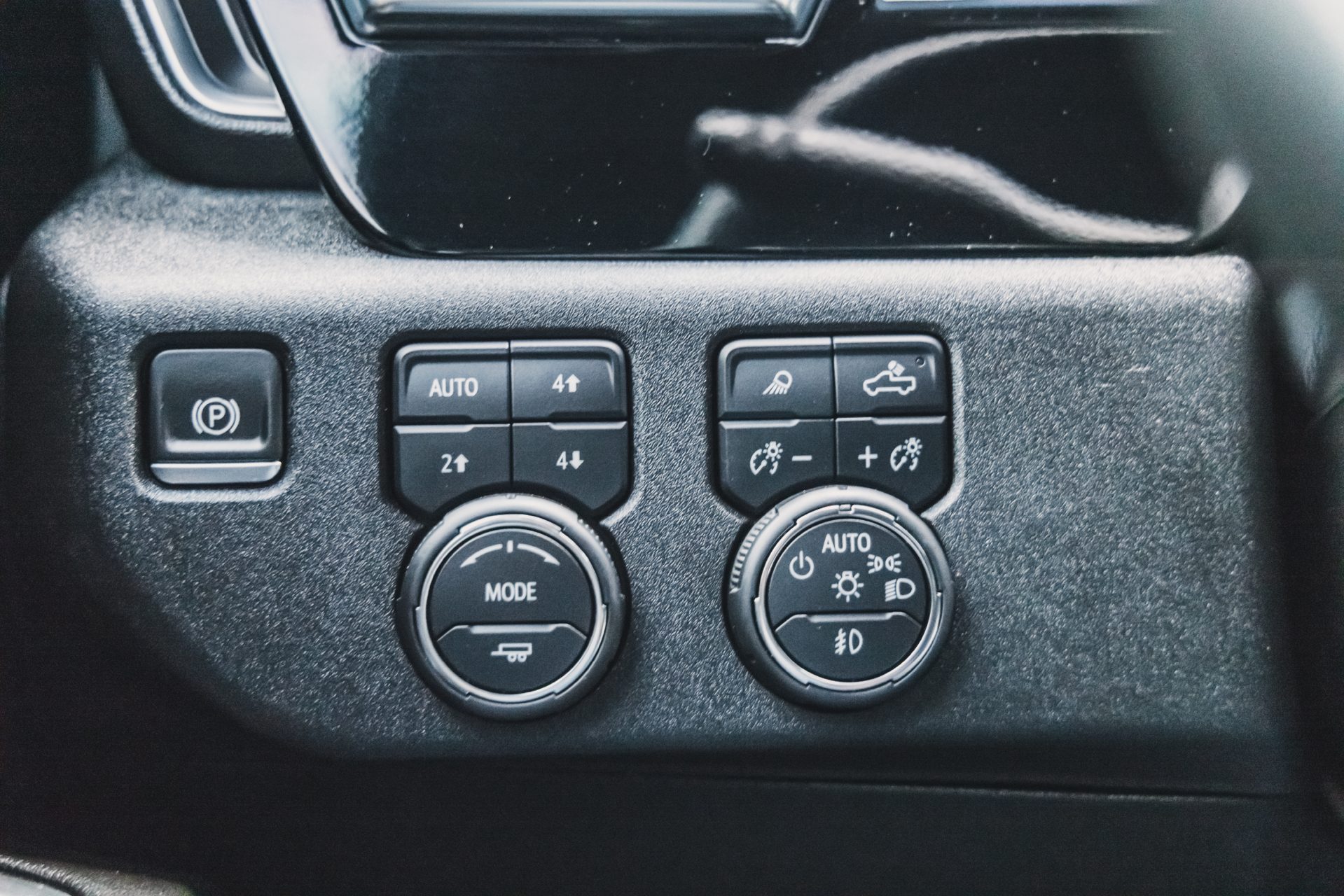 2024 Chevrolet Silverado 2500HD LTZ - Photo 14