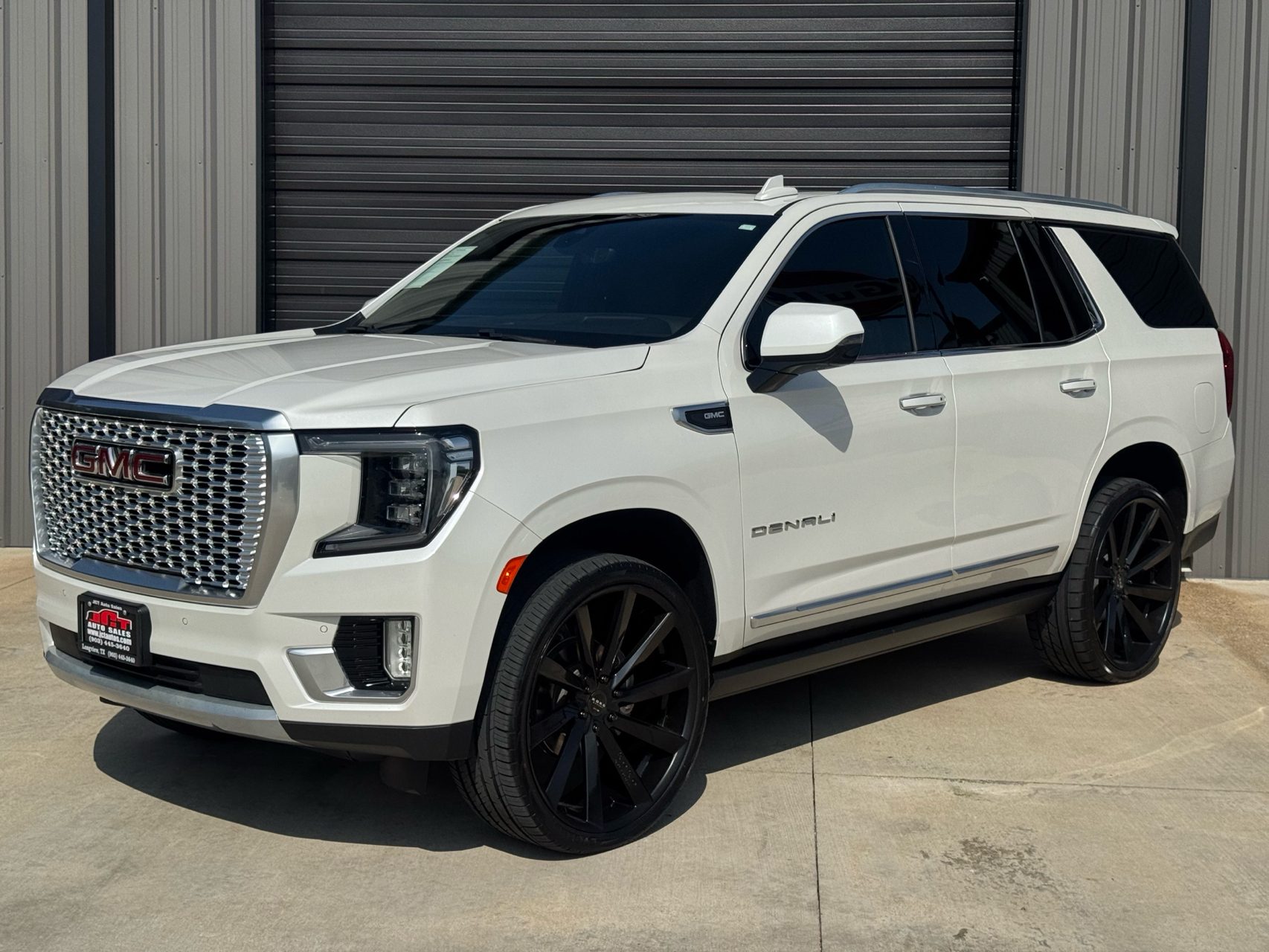 2021 GMC Yukon 2WD Denali's photo