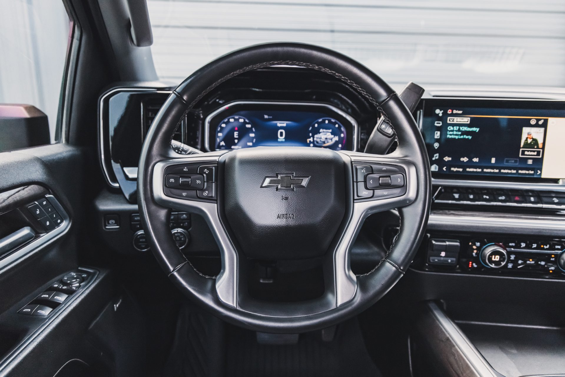 2024 Chevrolet Silverado 2500HD LTZ - Photo 11