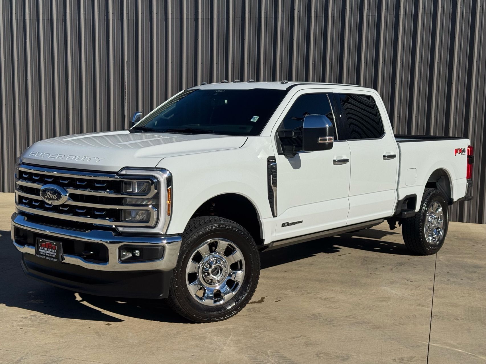 2025 Ford F-250 Super Duty Lariat's photo