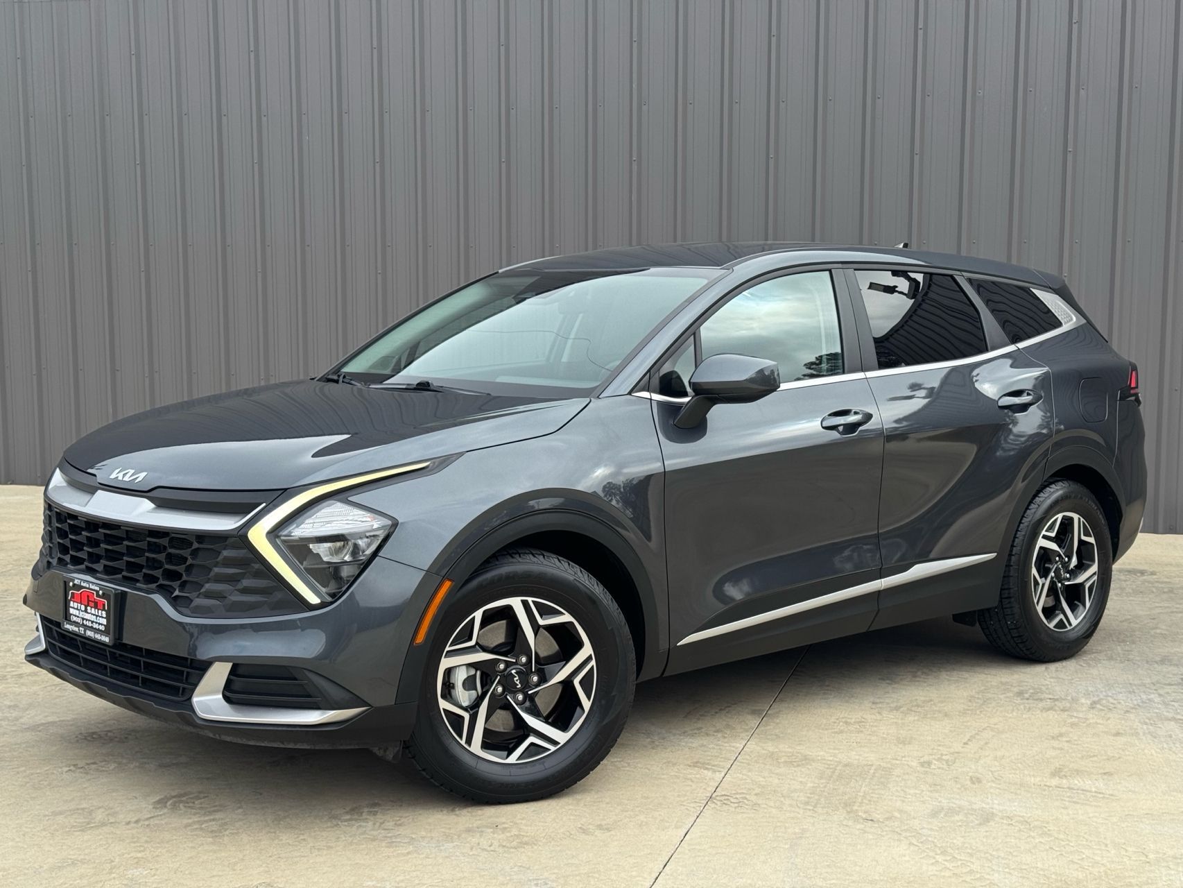 2023 Kia Sportage LX's photo