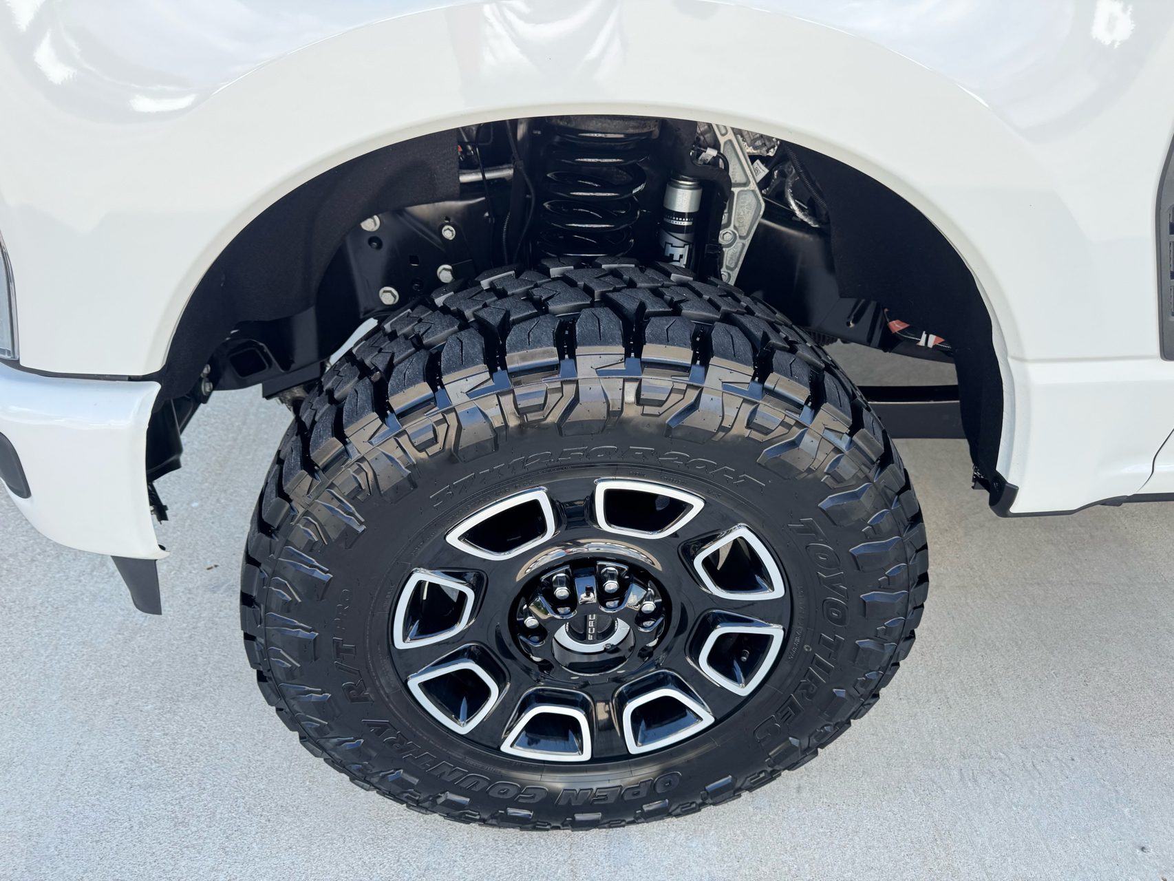 2026 Ford F-250 Super Duty Lariat - Photo 4