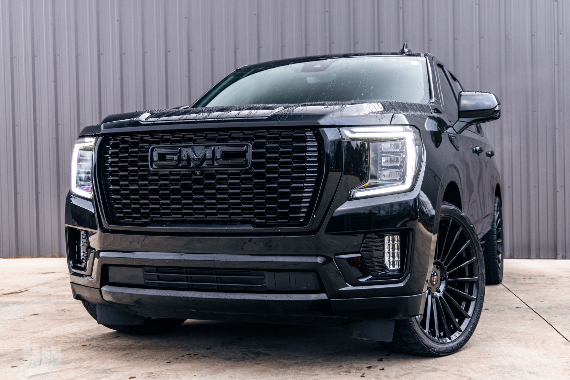2023 GMC Yukon Denali Ultimate