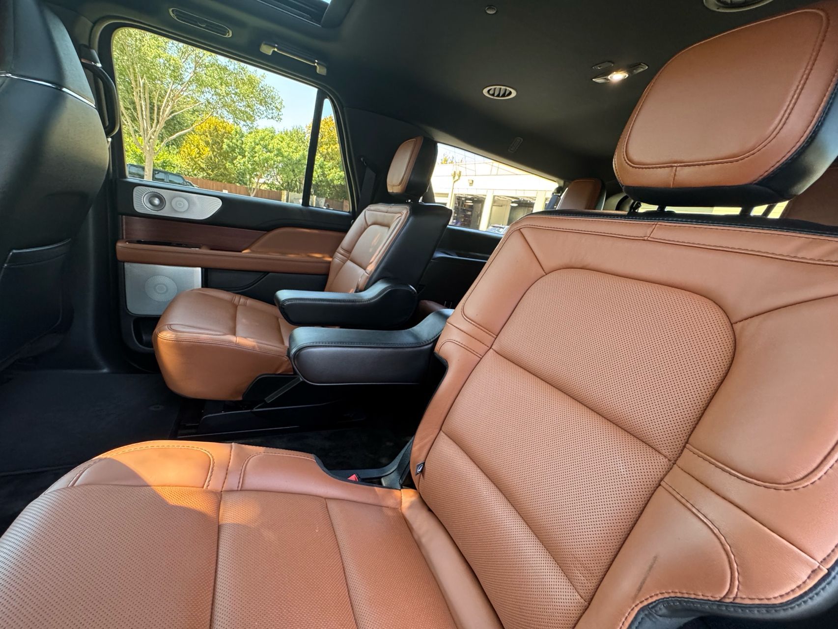 2021 Lincoln Navigator Reserve L photo 28