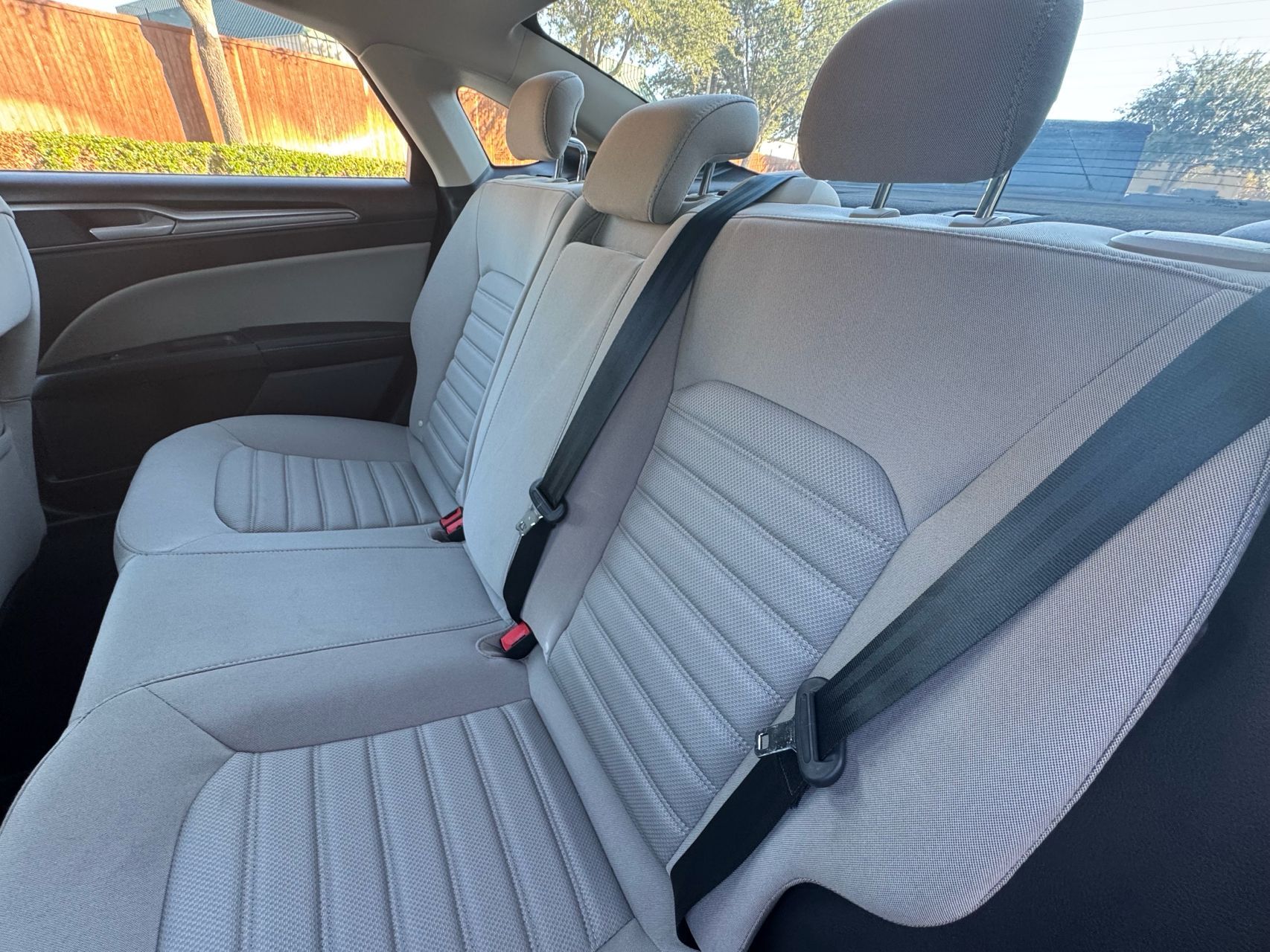 2018 Ford Fusion Hybrid S - Photo 21