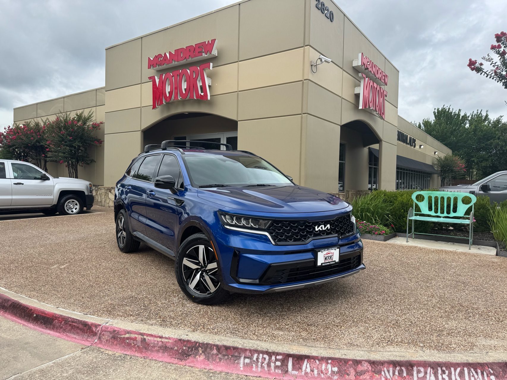 Blue 2022 Kia Sorento S FWD SUV / Crossover Front-Wheel Drive 8-Speed Automatic