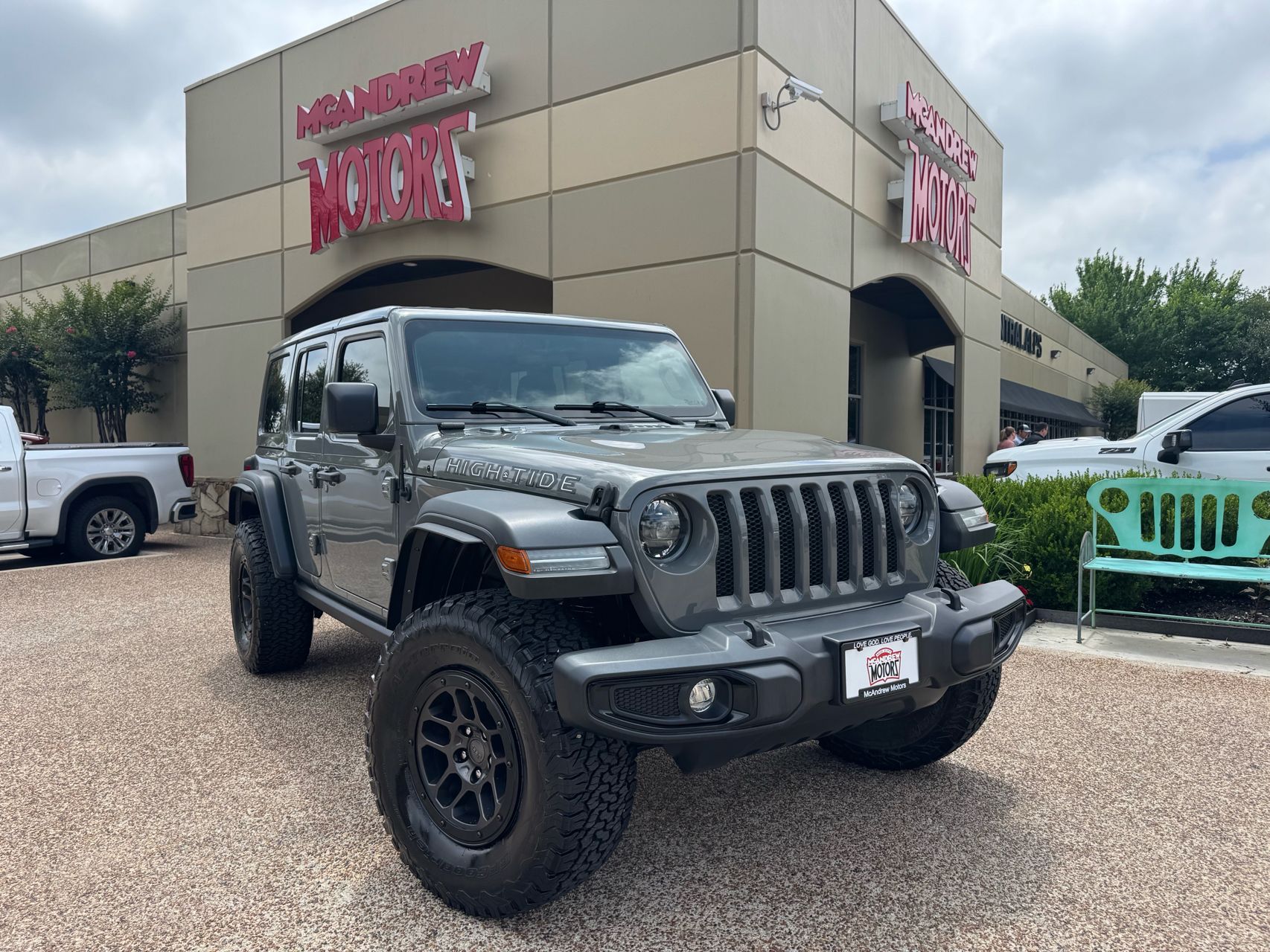 2023 Jeep Wrangler High Tide's photo