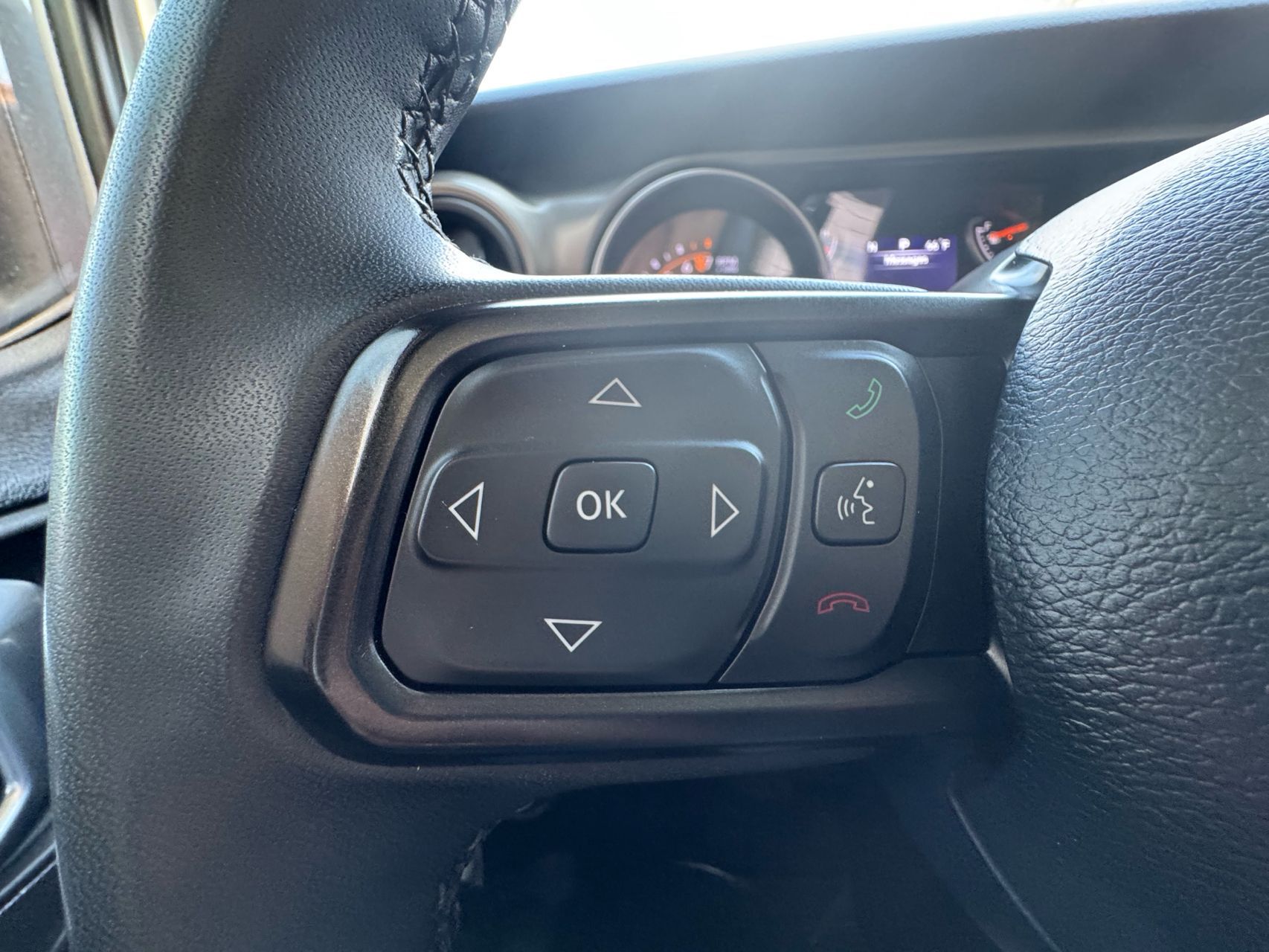 2023 Jeep Gladiator Sport S - Photo 17