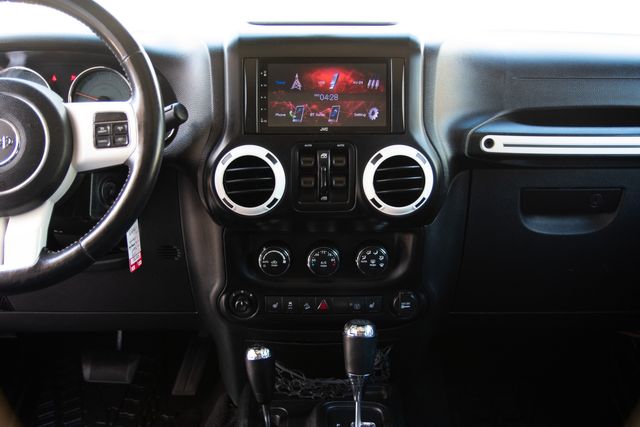 2021 Jeep Wrangler Unlimited Willys photo 42