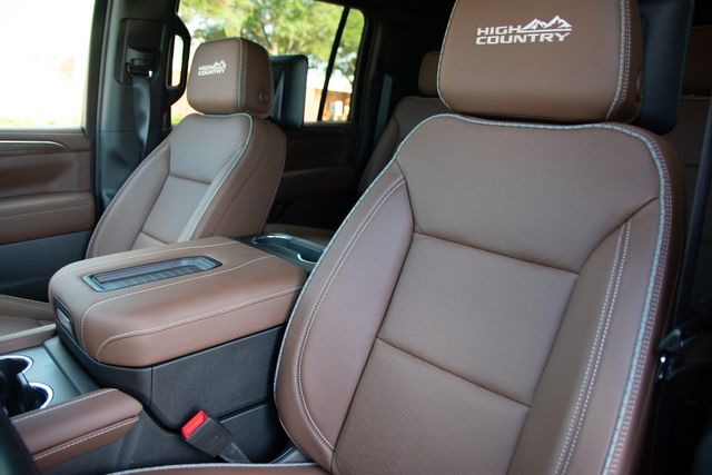 2024 Chevrolet Suburban High Country photo 27