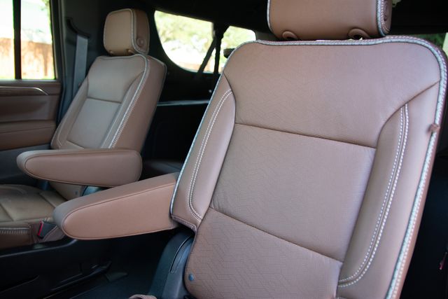 2024 Chevrolet Suburban High Country photo 35