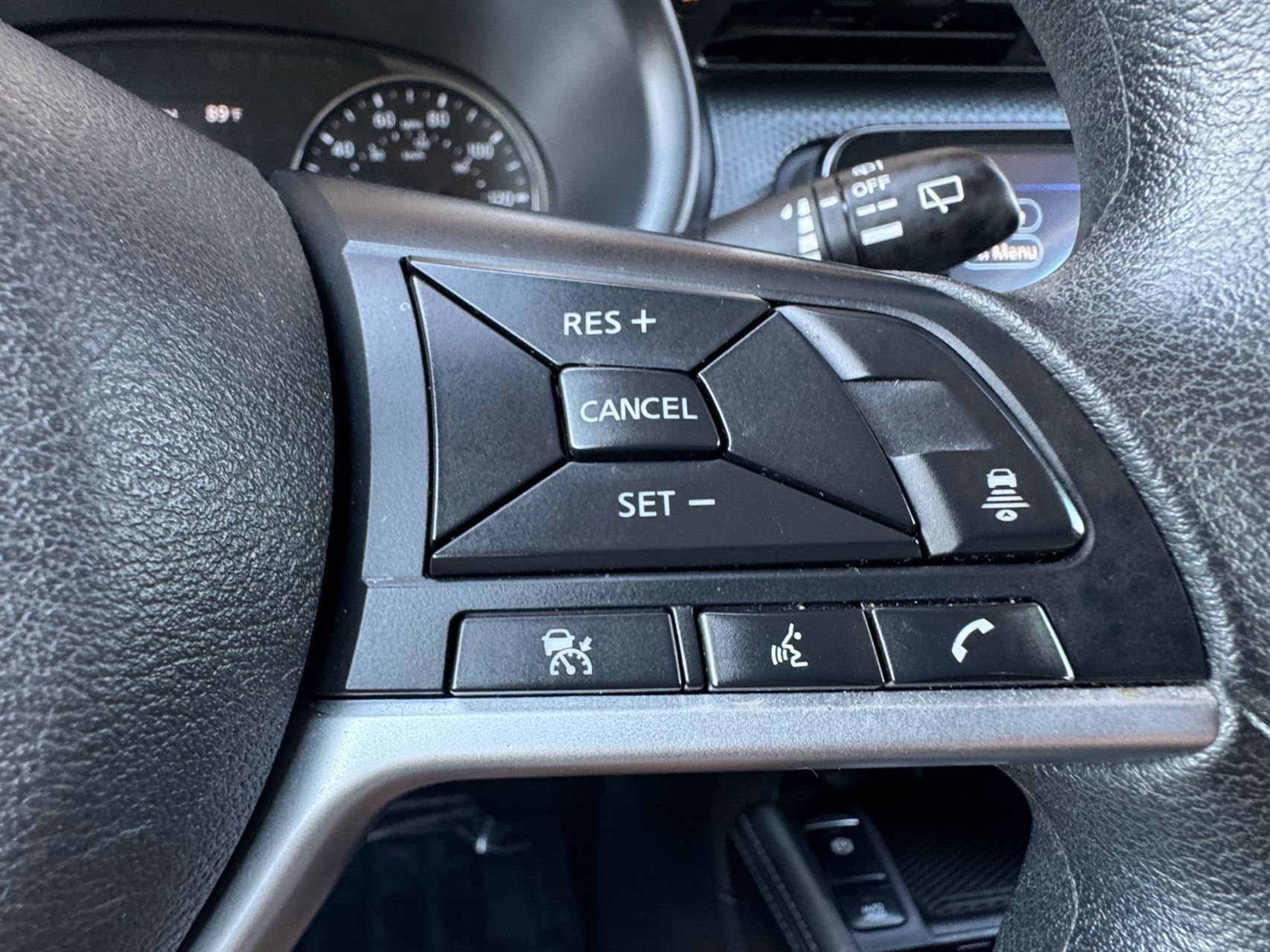 2021 Nissan Kicks SV photo 20