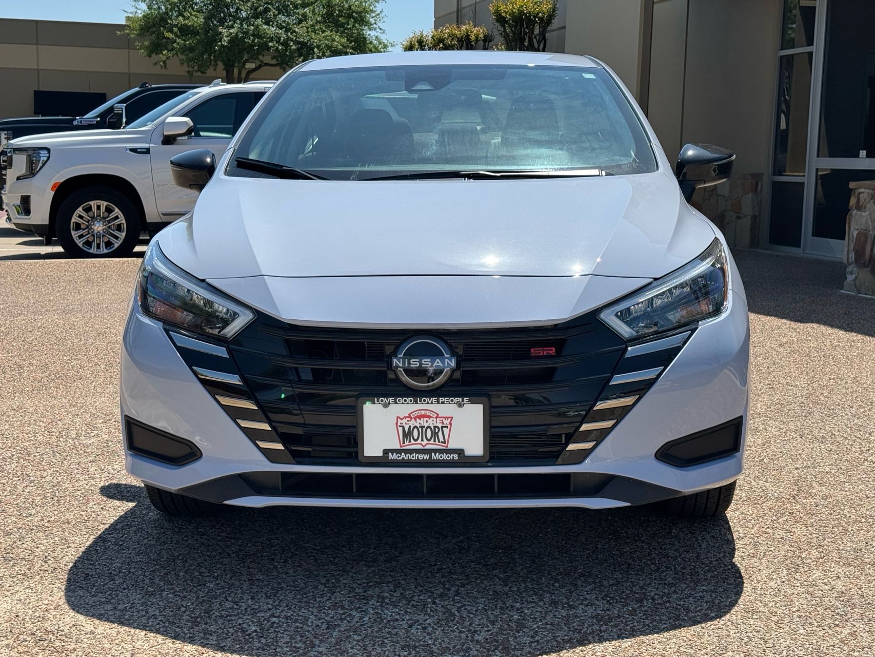 2024 Nissan Versa 1.6 S photo 10