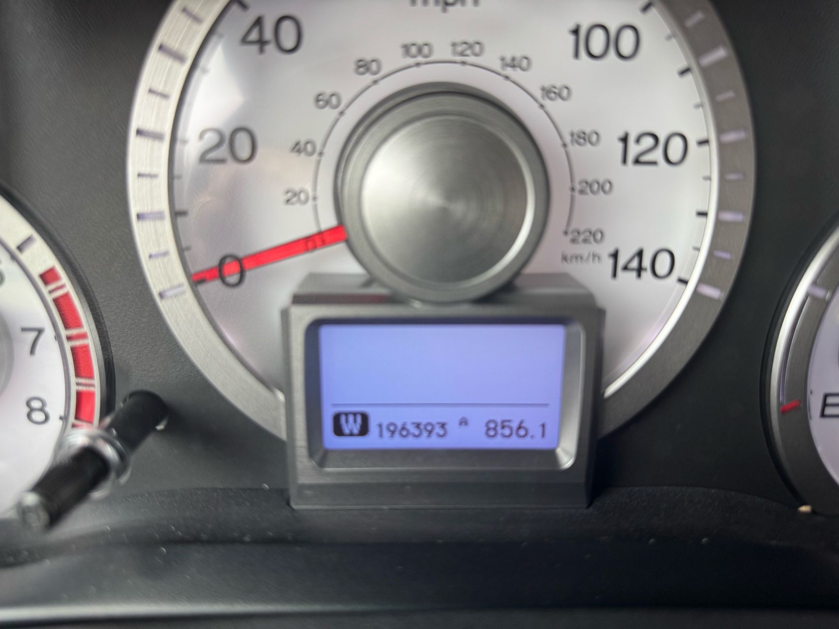 2019 Toyota C-HR LE photo 40