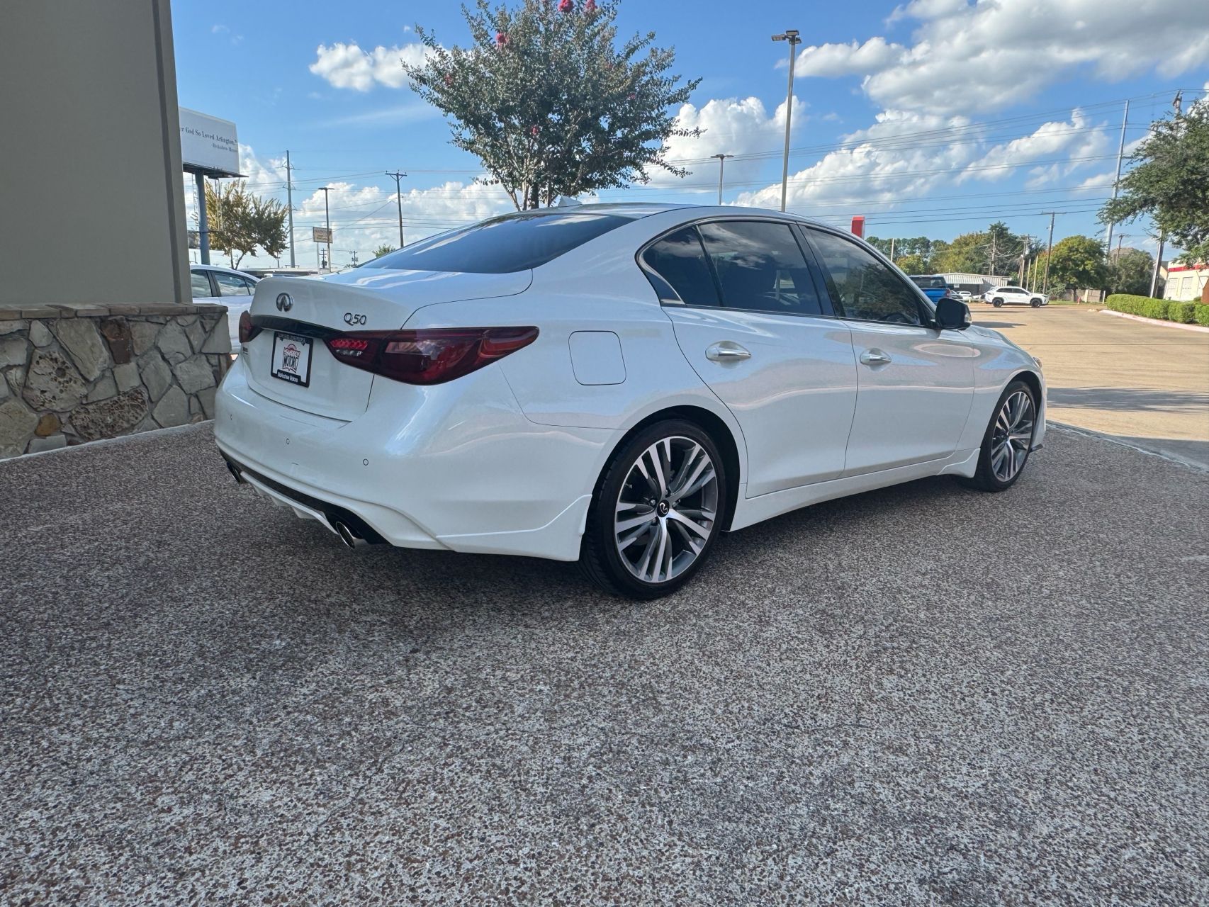 2023 Infiniti Q50 Sensory photo 8