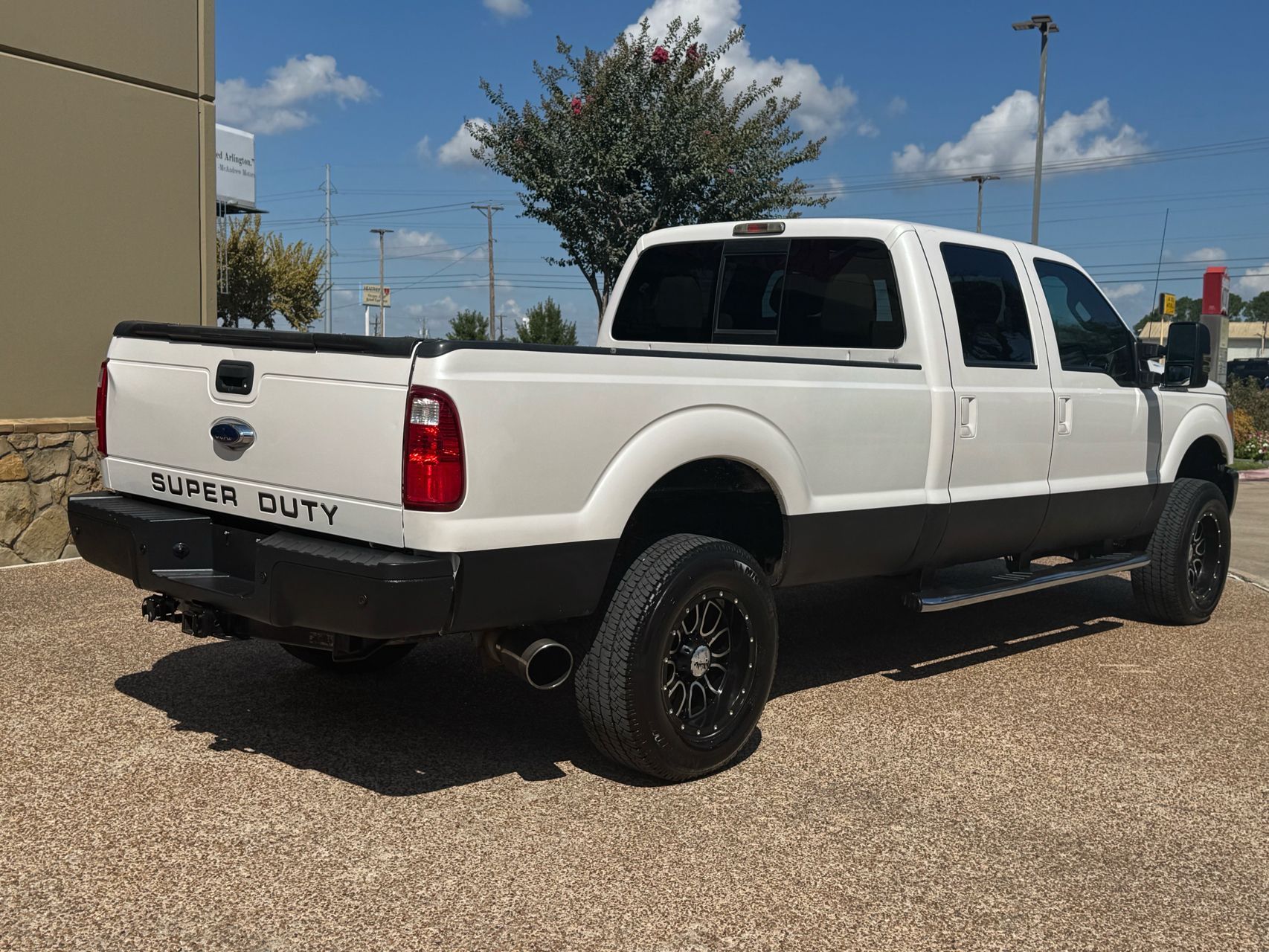 2013 Ford F-350 Lariat photo 8