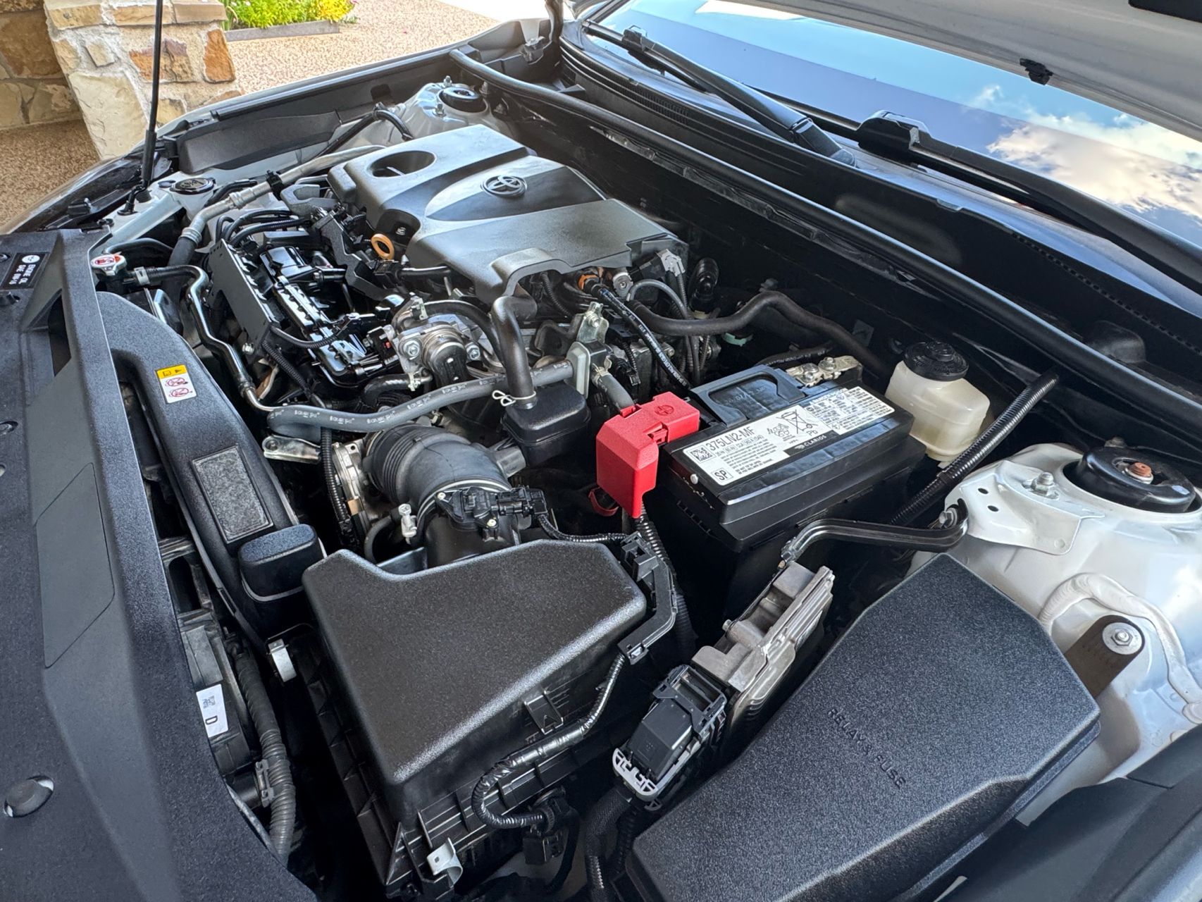 2022 Toyota Camry LE photo 30