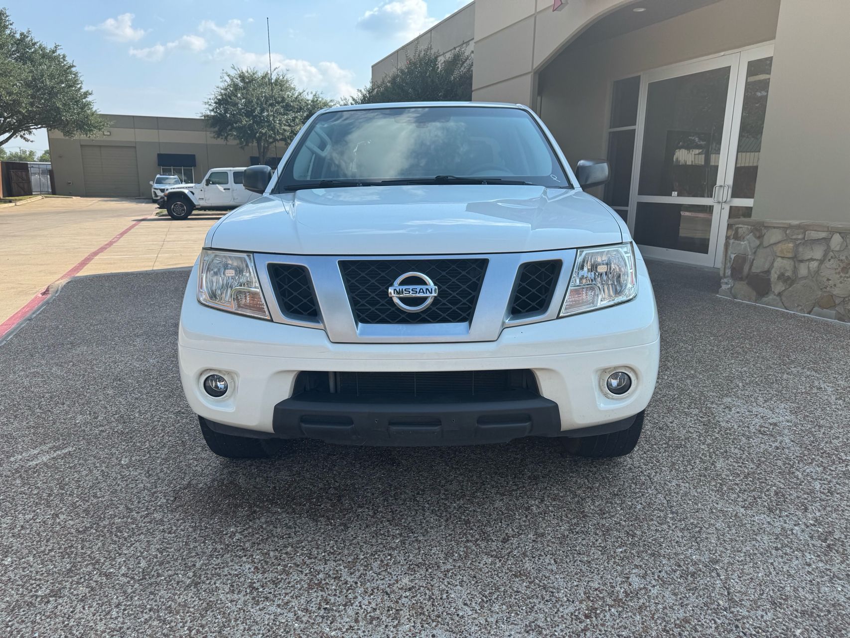 2021 Nissan Frontier Crew Cab SV photo 4