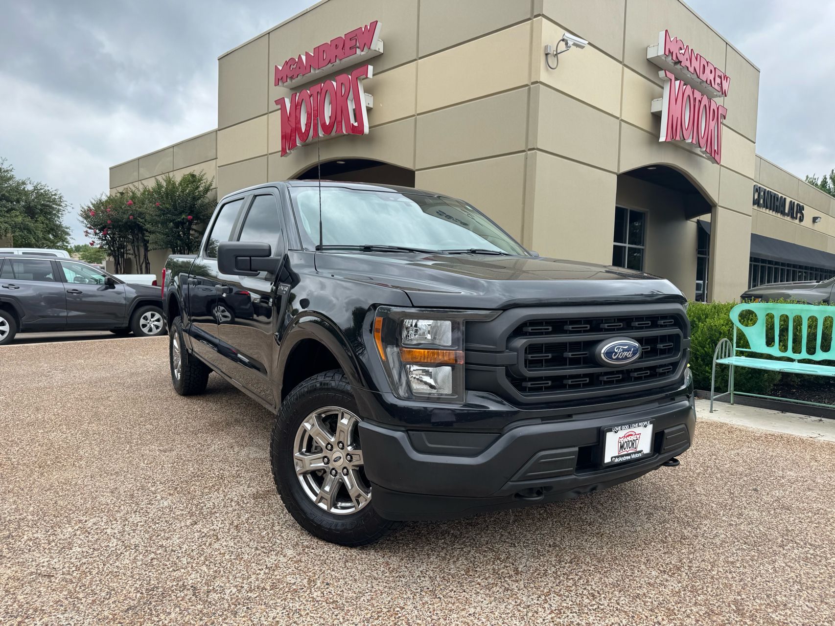 2023 Ford F-150 XL 4x4 SuperCrew 5-1/2 Box's photo