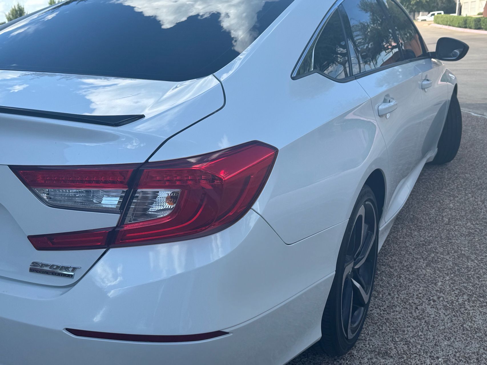 2022 Honda Accord Sport SE photo 3