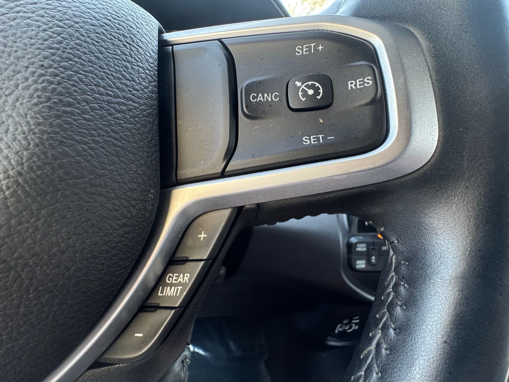 2024 Ram 2500 Big Horn photo 18