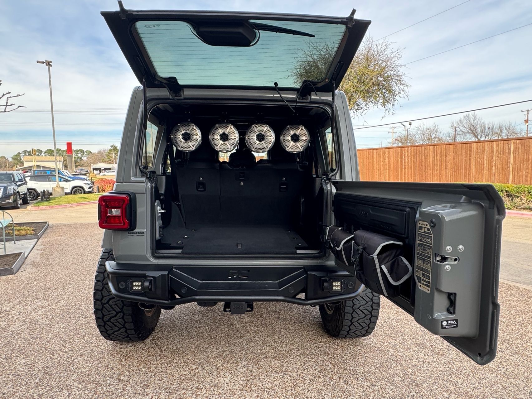 2022 Jeep Wrangler Unlimited Rubicon 392 - Photo 11