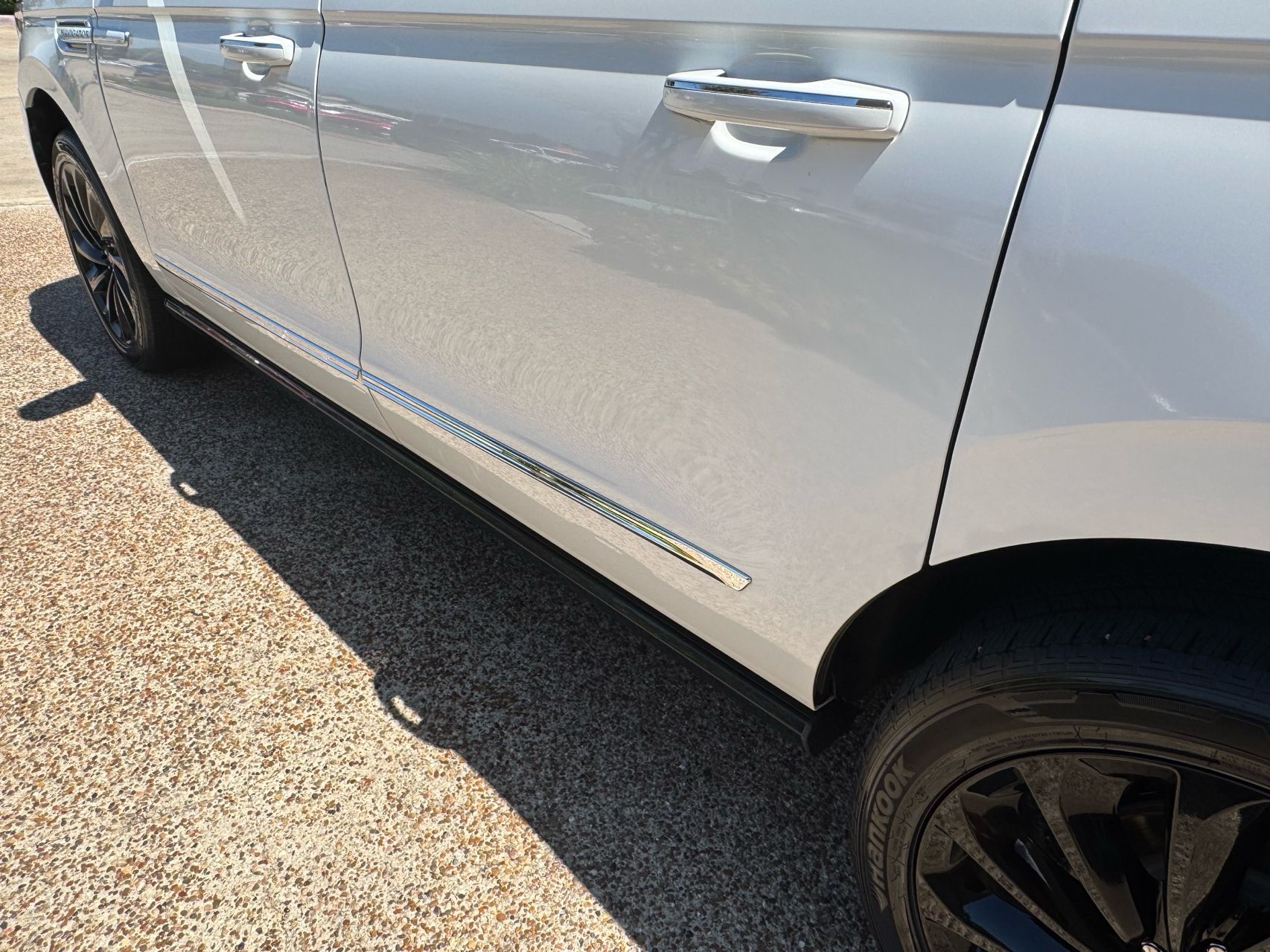 2021 Lincoln Navigator Reserve L photo 13