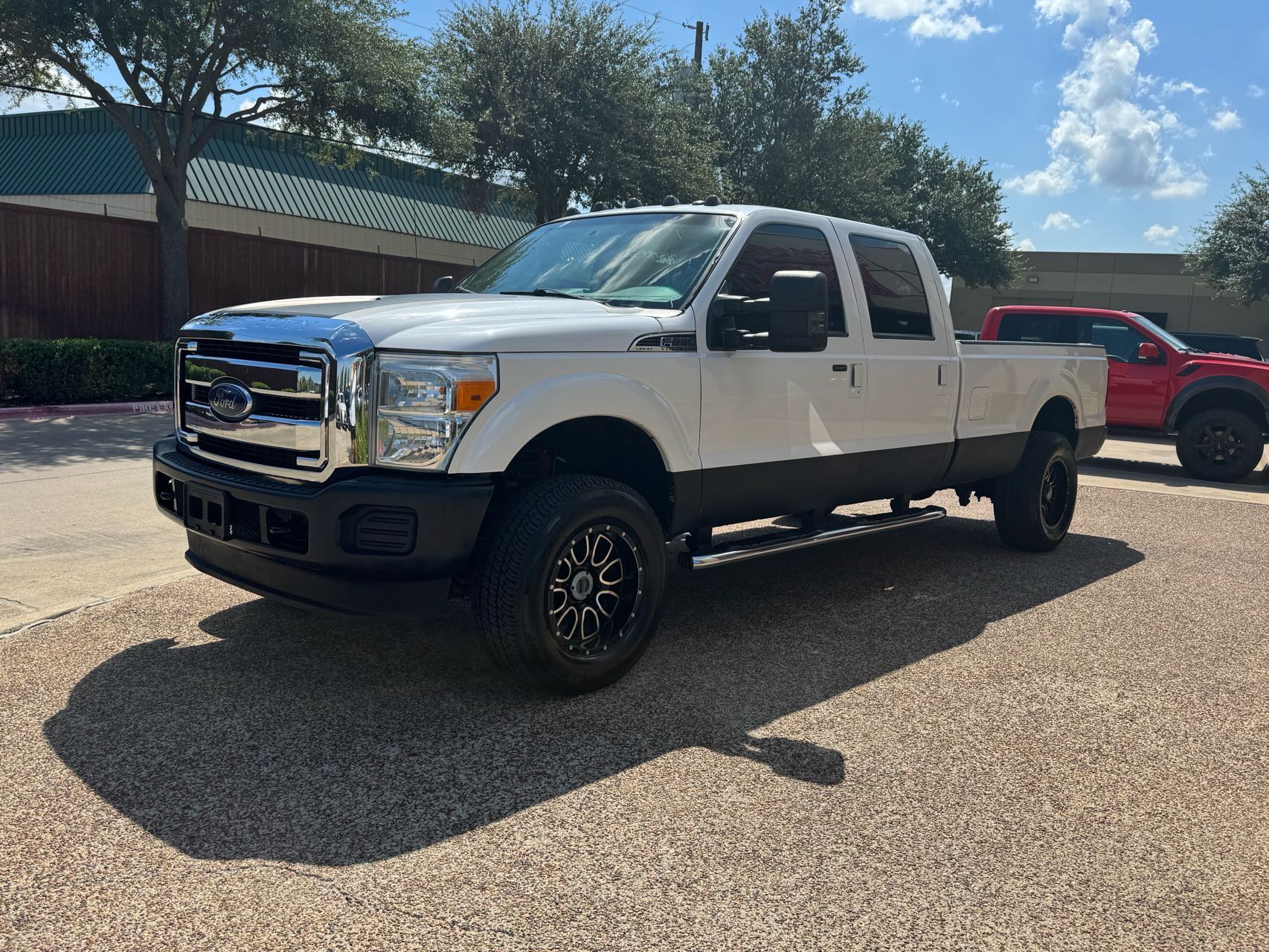 2013 Ford F-350 Lariat photo 13