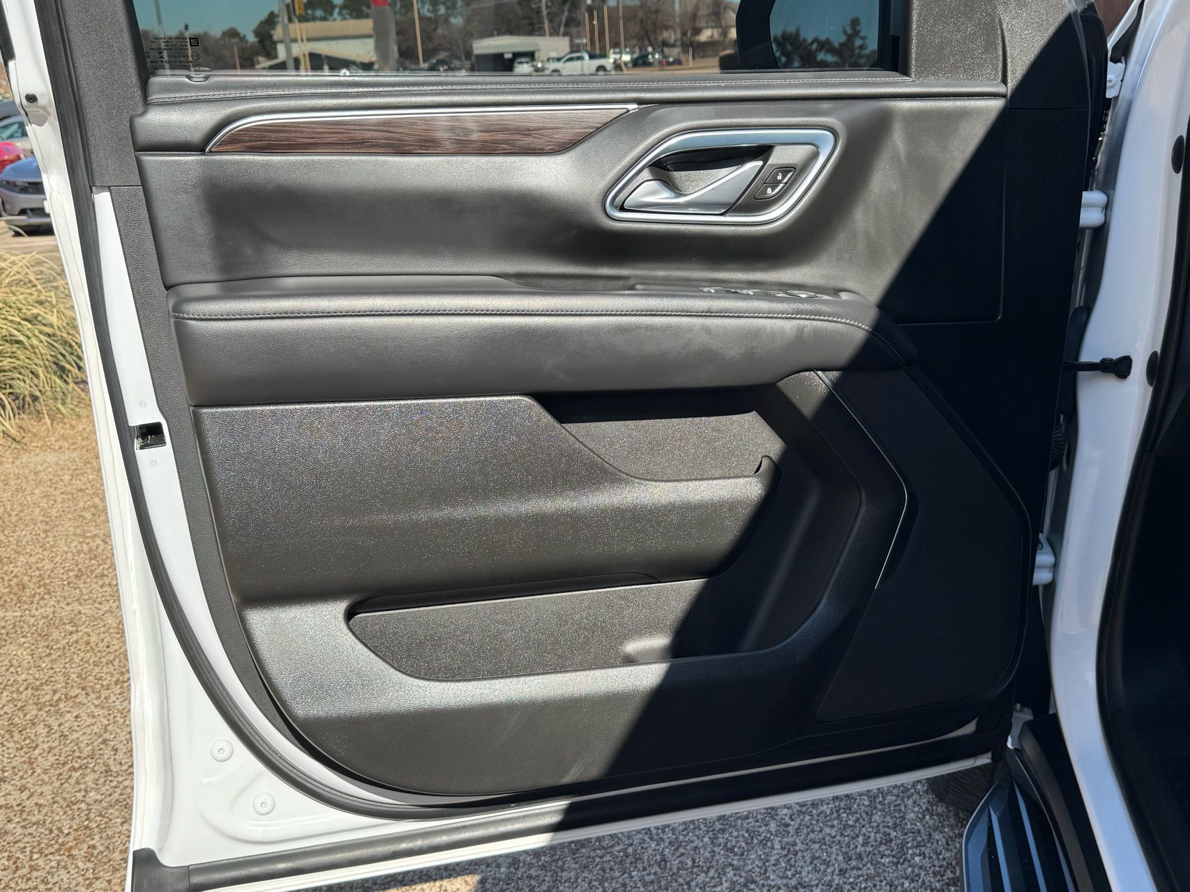 2022 Chevrolet Suburban LS - Photo 26