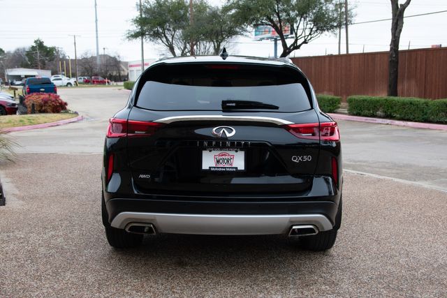 2021 Infiniti Q50 LUXE photo 14