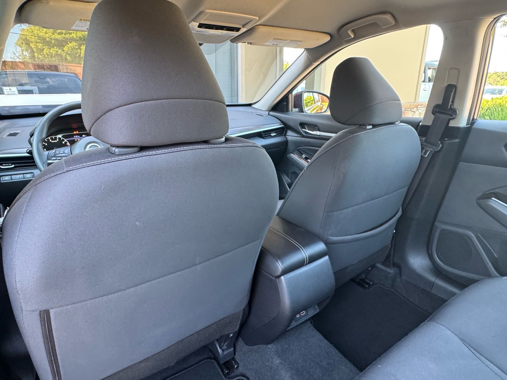 2023 Nissan Altima SV photo 27